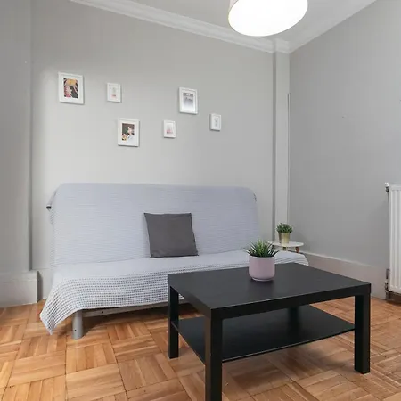 Houseloft Urban Gardens Apartment